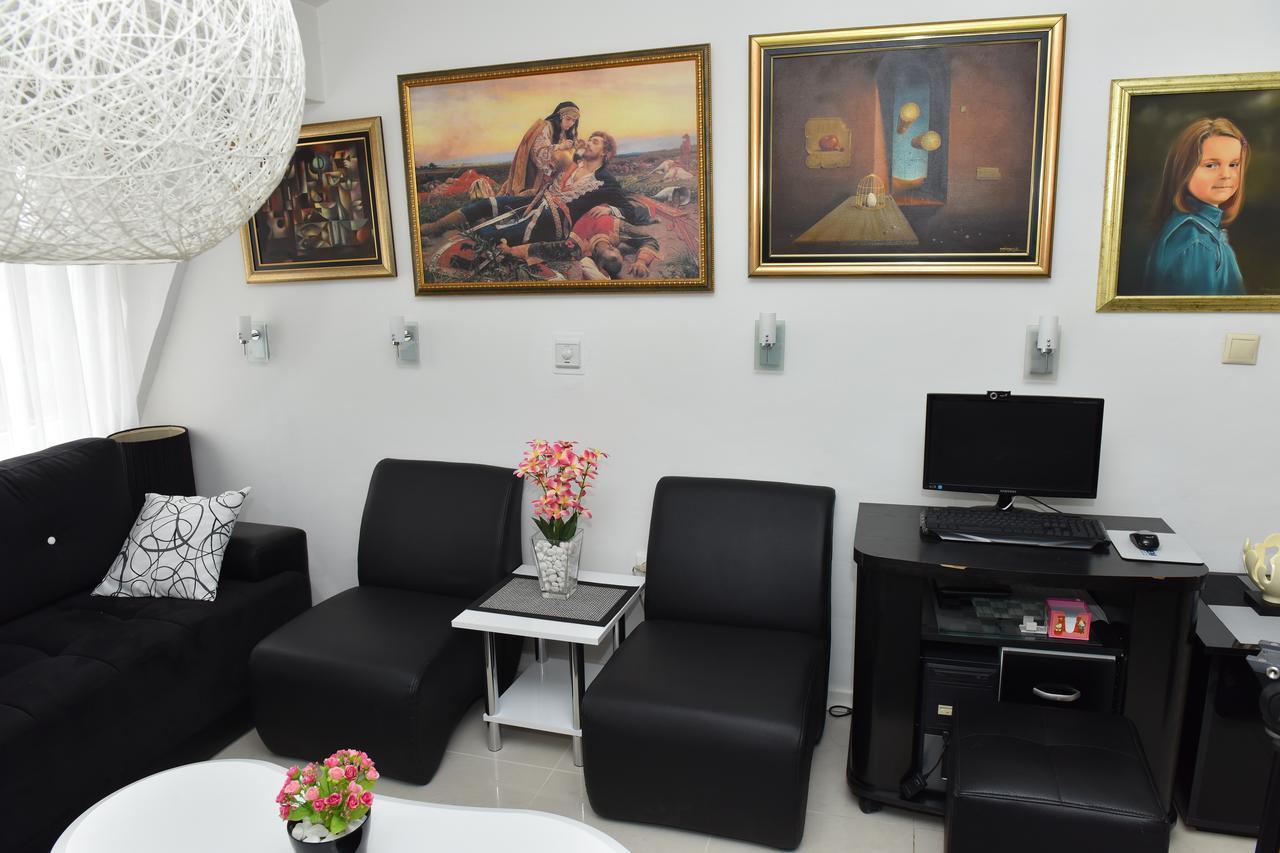 Apartment Union Куманово Екстер'єр фото