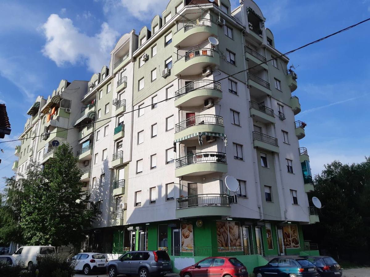 Apartment Union Куманово Екстер'єр фото